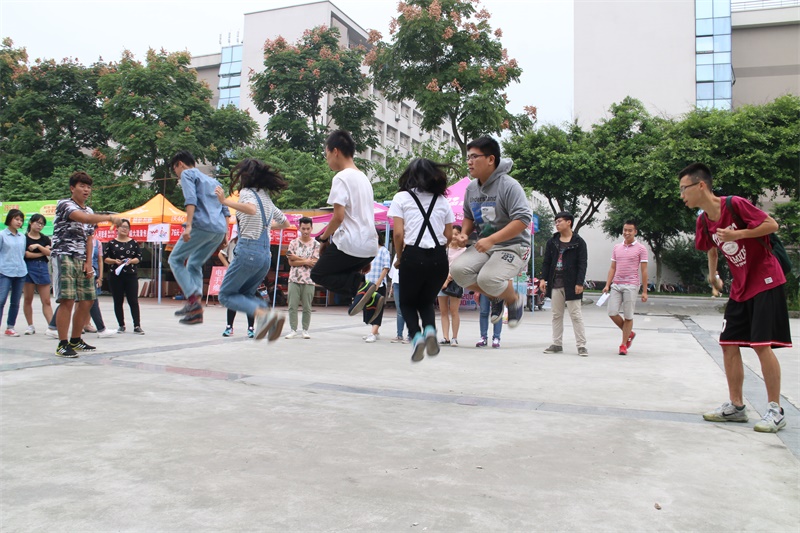 向优秀看齐——银娱乐优越会geg第二期团校培训暨第二届学生干部培训会圆满结束